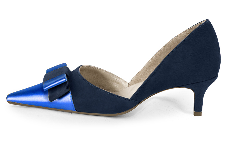 Electric blue women's open arch dress pumps. Pointed toe. Medium slim heel. Profile view - Florence KOOIJMAN